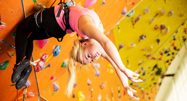 rock climbing indoor: Risk Factors of Indoor Climbing