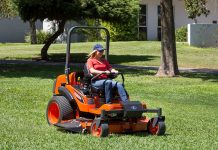 Tips to Choosing and Using the Right Lawn Mower Fuel what kind of oil for lawn mower: A Guide To Choosing Lawn Mower Fuels