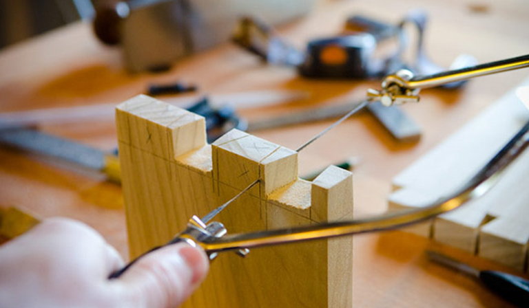essential woodworking tools for beginners: Coping Saw